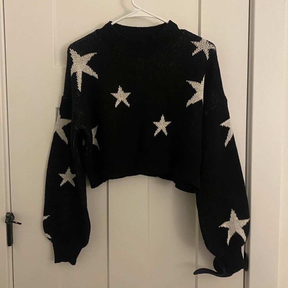Star Cropped Sweater